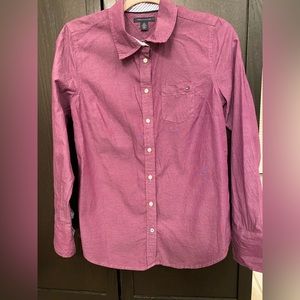 Tommy Hilfiger button down womens blouse in purple size medium